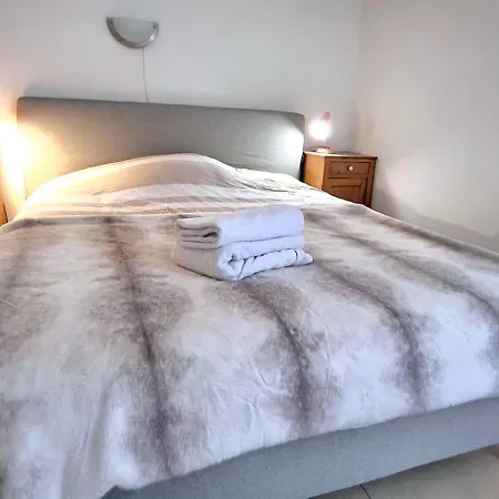 Appartamento Appartement Centre Nîmes